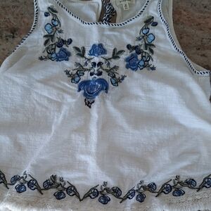 Max Studio White Sleeveless Embroidered Camisole with Blue Floral Detail